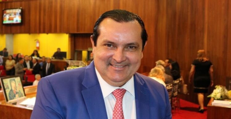 Ex-ministro piauiense tem as contas aprovadas por unanimidade no TCU - Teresina FM 91,9